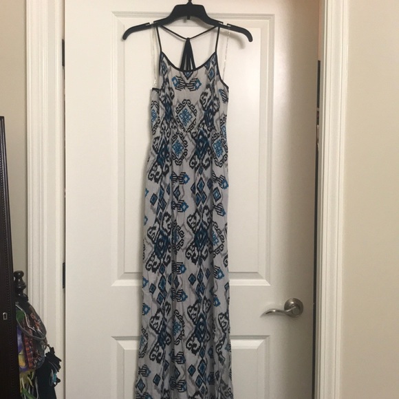 Love Tree Dresses & Skirts - Patterned Maxi Dress